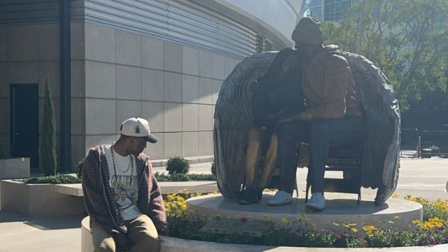 【2025年02月26日 独行侠vs湖人集锦】欧文赛前看望科比GiGi雕像 父女最后一次观战湖人也是打独行侠