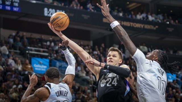 【2025年03月01日 森林狼vs爵士集锦】森林狼116-117爵士 科林斯29+12凯斯勒重扣准绝杀爵士主场击退群狼