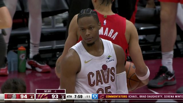 【2025年03月03日 开拓者vs骑士集锦】提振士气的一球！阿弗迪亚再次收入2+1稳军心