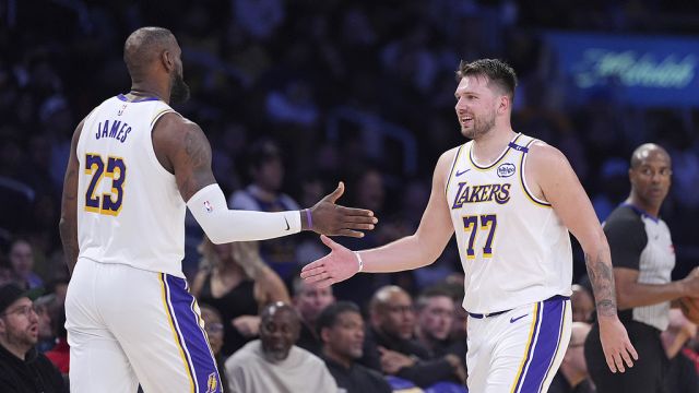 【2025年03月03日 快船vs湖人集锦】快船vs湖人精彩集锦 詹姆斯千胜里程碑湖人战绩升至西部第二