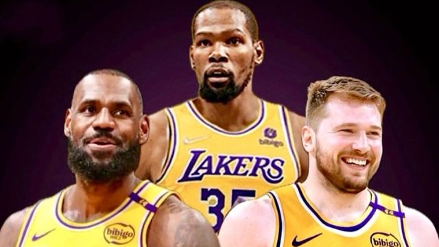 【2025年03月07日 尼克斯vs湖人集锦】曝湖人等6队今夏预计追求杜兰特：詹杜东联手组三巨头？