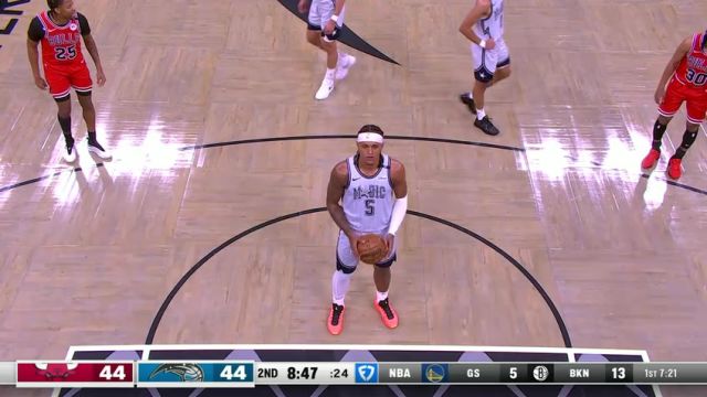 【2025年03月07日】公牛vs魔术第2节中文解说录像回放