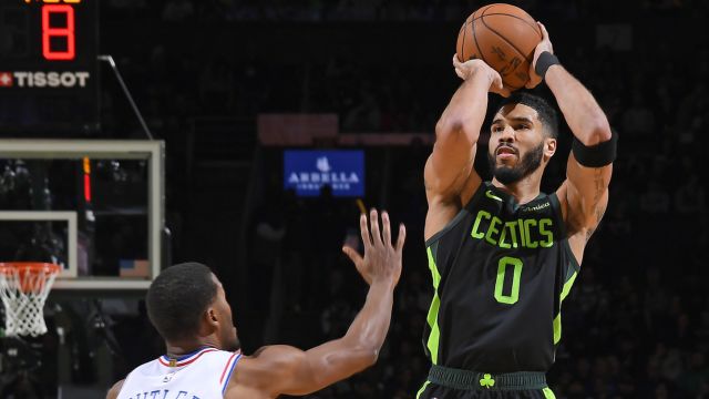 【2025年03月07日 76人vs凯尔特人集锦】76人vs凯尔特人精彩集锦 塔图姆35分三节打卡收获大胜