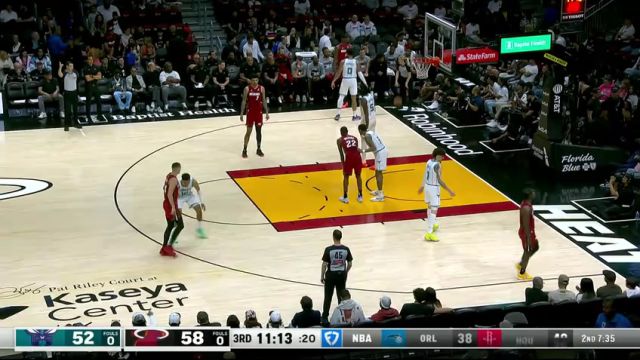 【2025年03月11日】NBA常规赛：黄蜂vs热火第3节英文原声录像回放