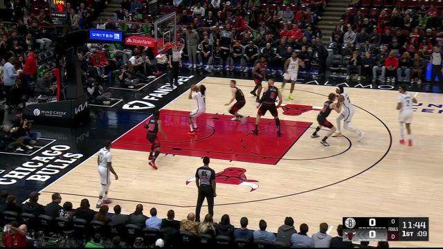 【2025年03月14日 篮网vs公牛集锦】视防守于无物 扎威空切篮下在内线予取予求肆意暴扣