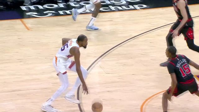 【2025年03月20日 公牛vs太阳集锦】转换反击势如破竹！杜兰特反击推进无视防守强硬打进2+1