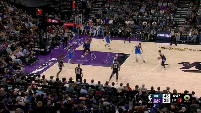 【2025年03月26日 雷霆vs国王集锦】基操勿六！穆雷外线一步接队友传球 超远出手轰进大号三分