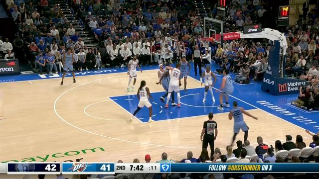 【2025年03月28日 灰熊vs雷霆集锦】默契配合！小贾伦杰克逊碾压进场信手一抛助攻扎克伊迪空接暴扣