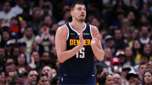 【2025年04月02日 森林狼vs掘金集锦】掘金遭森林狼四杀！约基奇空砍60+三双创八大纪录：历史第三人唯一输球