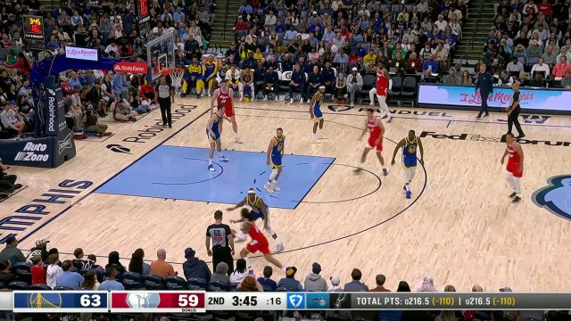 【2025年04月02日 勇士vs灰熊集锦】莫兰特跳起传球直塞篮下 扎克-伊迪双手大力隔扣波斯特