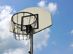 2025CBA新疆季后赛赛程表详情一览 赵睿能否回归成新疆赢球关键