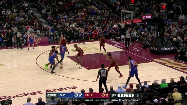 【2025年04月03日 尼克斯vs骑士集锦】柔和手感完成进攻 阿奴诺比后仰中距离稳稳将球打进