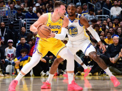 NBA常规赛：鹈鹕vs湖人比分预测分析（4月5日）