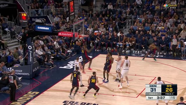 【2025年04月05日 掘金vs勇士集锦】配合十分默契！小佩顿接球杀进篮下妙传库明加双手背扣