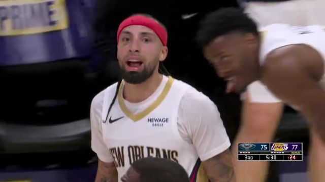 【2025年04月05日 鹈鹕vs湖人集锦】火药味十足！杰米森被阿尔瓦拉多打成2+1眼神挑衅险些爆发冲突各吃一T