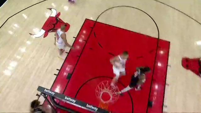 【2025年04月05日】开拓者vs公牛第3节中文解说录像回放