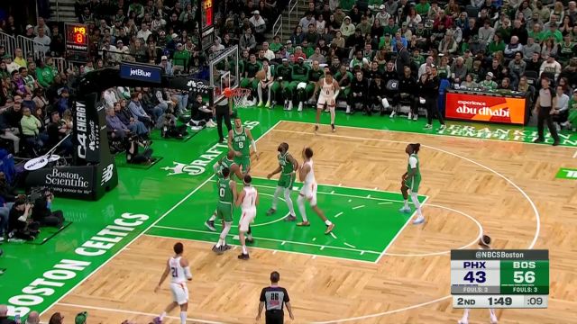 【2025年04月05日 太阳vs凯尔特人集锦】我太难了！布克一传一攻撑起球队 独造4分助队追击