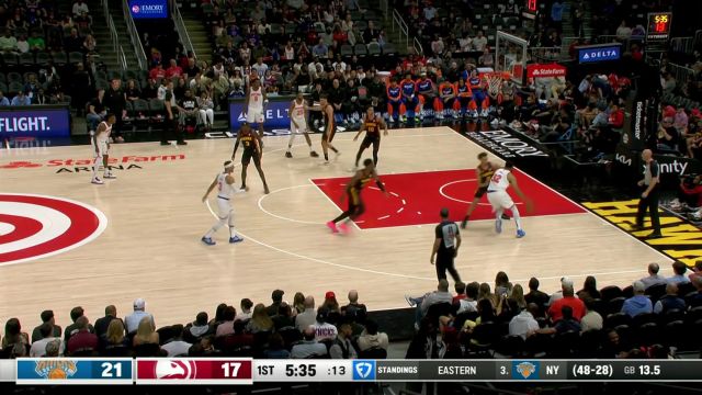 【2025年04月06日 尼克斯vs老鹰集锦】万花丛中过片叶不沾身！唐斯背身接球转身杀进篮下轻松拿下两分