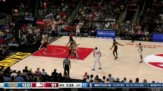 【2025年04月06日 尼克斯vs老鹰集锦】还没到放弃的时候！里萨谢快攻上篮+外线三分连得五分