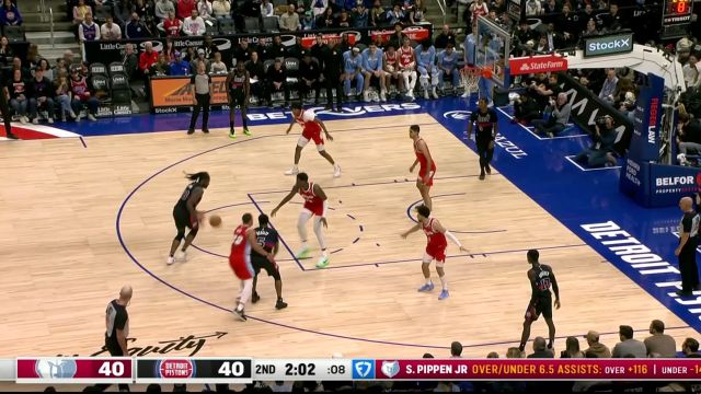 【2025年04月06日 灰熊vs活塞集锦】螳螂捕蝉黄雀在后！奥萨尔-汤普森光速回防送给GG-杰克逊一记遮天追帽