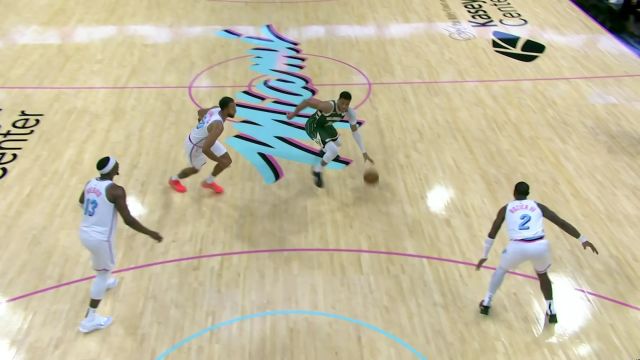 【2025年04月06日 雄鹿vs热火集锦】猛虎下山势不可挡 字母哥冲锋在前摧毁整条防线打成2+1