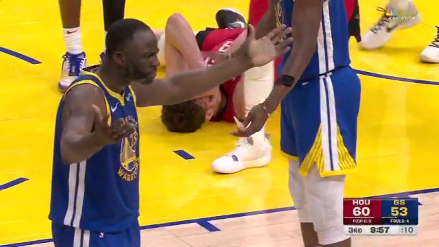 【2025年04月07日 火箭vs勇士集锦】格林对抗时直击申京面门 拿到个人第五犯并被追加一级恶犯