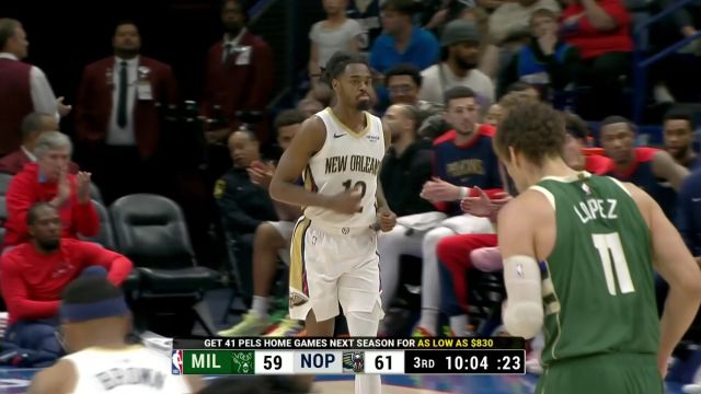 【2025年04月07日 雄鹿vs鹈鹕集锦】兜出来接球就投尽显射手本色 安东尼奥-里夫斯三分手起刀落