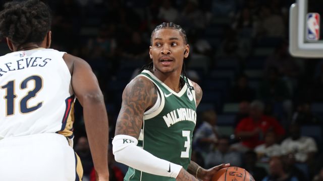 【2025年04月07日 雄鹿vs鹈鹕集锦】雄鹿111-107鹈鹕 小凯文-波特20+8贡献致命攻防