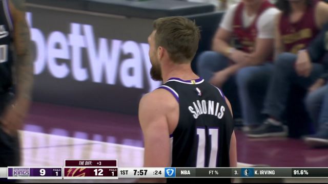 【2025年04月07日 国王vs骑士集锦】根本不具身体对抗！萨博尼斯篮下强攻打成2+1