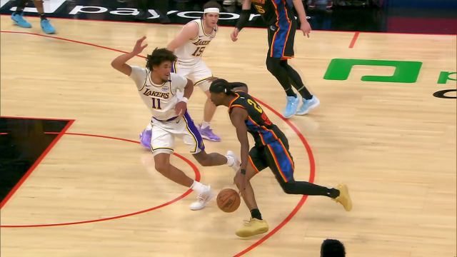 【2025年04月07日 湖人vs雷霆集锦】神挡杀人佛挡杀佛！亚历山大无视防守杀入内线拉杆上篮
