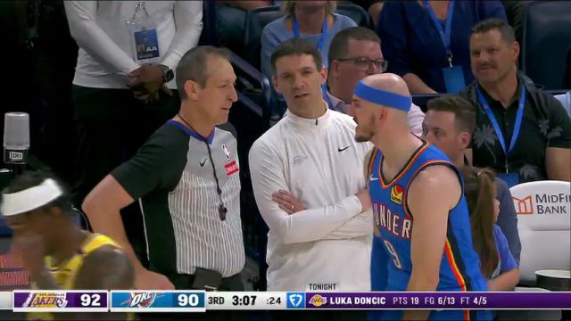 【2025年04月09日】NBA常规赛：湖人vs雷霆第3节英文原声录像回放