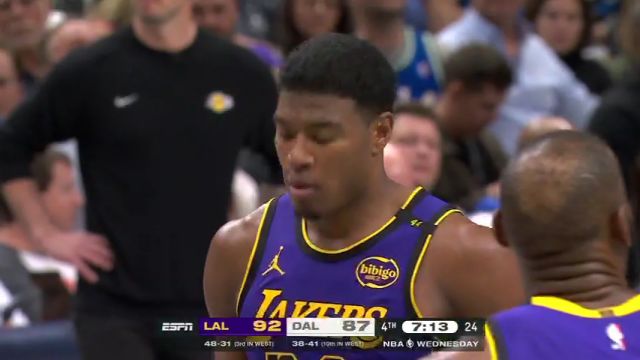 【2025年04月10日 湖人vs独行侠集锦】反超并扩大领先优势！詹姆斯发力率队回应一波9-0