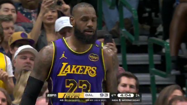 【2025年04月10日 湖人vs独行侠集锦】独自大火收支！詹姆斯空切接球左手上篮打成2+1