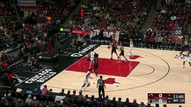 【2025年04月10日 热火vs公牛集锦】外线炮火连天！阿德巴约携手维金斯开局连续命中两记三分