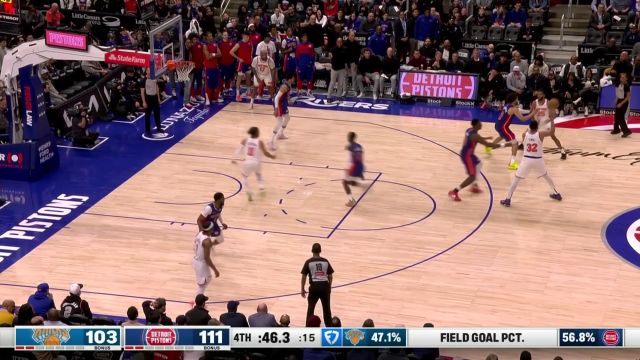 【2025年04月11日 尼克斯vs活塞集锦】扛起进攻重任！唐斯顺步突破顶着杜伦防守抛投打进2+1