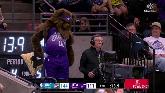 【2025年04月12日】NBA常规赛：雷霆vs爵士第4节英文原声录像回放