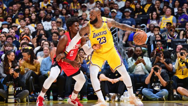 【2025年04月12日 火箭vs湖人集锦】詹姆斯vs火箭集锦 全场14+8身体不适提前下场休息