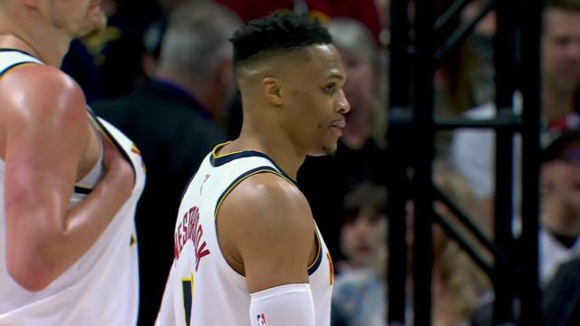 【2025年04月12日】灰熊vs掘金第1节中文解说录像回放