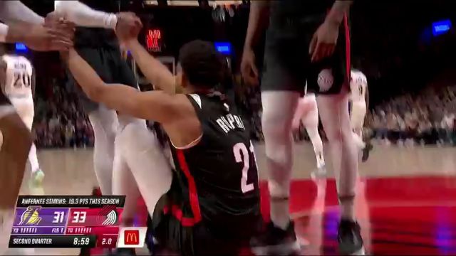 【2025年04月14日】NBA常规赛：湖人vs开拓者第2节英文原声录像回放