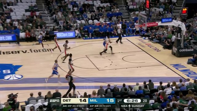 【2025年04月14日 活塞vs雄鹿集锦】十分的能打 库兹马用身体碾压对手顽强拿下2+1