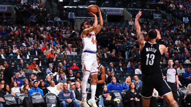 【2025年04月14日 尼克斯vs篮网集锦】尼克斯113-105篮网 佩恩沙梅特得分创赛季新高携手战胜篮网