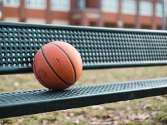 CBA观察｜广东出局总结：止步八强追平队史最差 陷连续4年无冠困境