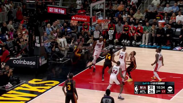 【2025年04月19日 热火vs老鹰集锦】绝对不贪功！李凯尔击地妙传希罗三分手起刀落稳稳命中