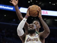 詹姆斯19分连创耻辱：季后赛首次首节0分 近7次季后赛6次开门黑