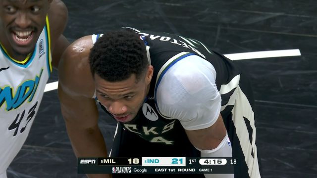 【2025年04月20日 雄鹿vs步行者集锦】这就是季后赛的魅力！字母哥强度拉满登场8分钟累的大口喘气汗如雨下