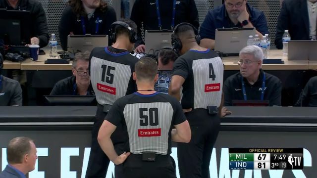 【2025年04月23日】NBA季后赛：雄鹿vs步行者G2第3节英文原声录像回放