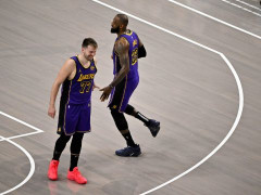 NBA季后赛湖人vs森林狼 杨毅：双核低迷获致湖人爆冷