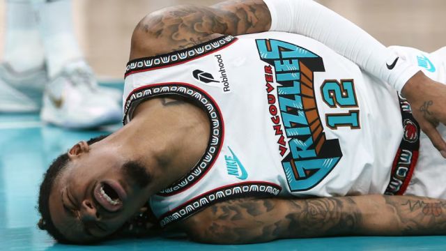 【2025年04月27日 雷霆vs灰熊集锦】莫兰特臀部伤势确认缺战G4：灰熊最快本场出局，0-3落后无球队逆转