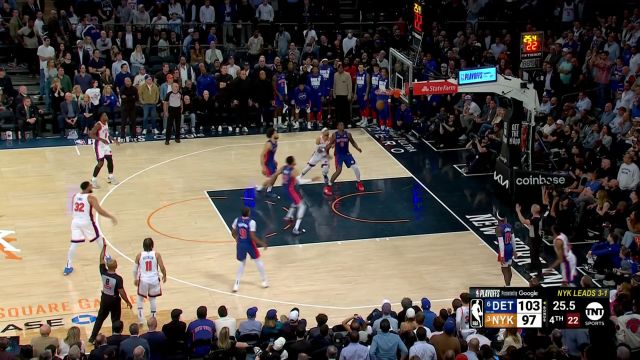 【2025年04月30日 活塞vs尼克斯集锦】留住比赛悬念！布里奇斯漂移三分一箭穿心最后25秒落后三分