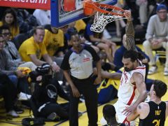 火箭双塔奇兵破敌！湖人意中人改变局势，库里3-1要被逆转还债？